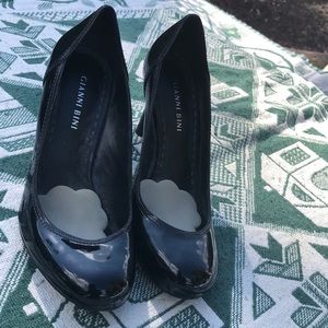 GIANNI BINI VINATAGE HEELS WOMENS